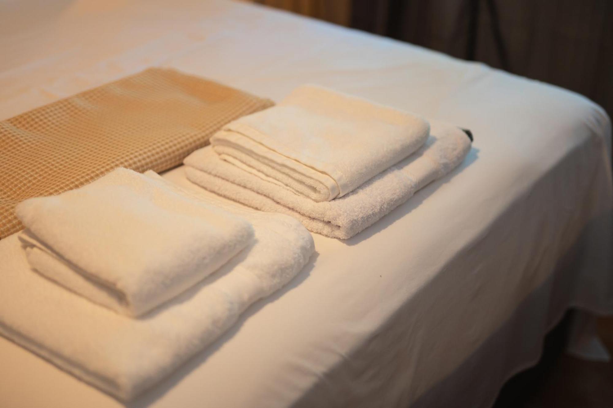 Dessert Oasis By Heaven's Hall Luxury Apartment *